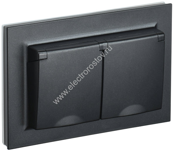IEK BRITE Черный Розетка 2-м с/з с защ шторк и крышк 16А в сборе IP44 РСбш12-3-44-БрЧ
